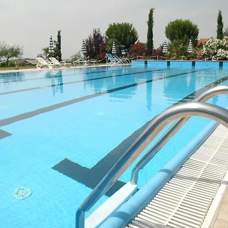 Fattoria Paradiso ファームステイ ベルティノーロ